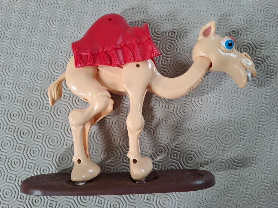 Jeu Ali Baba & His Bucking Camel Tomy 1998 complet très bon état - Photo 2/4