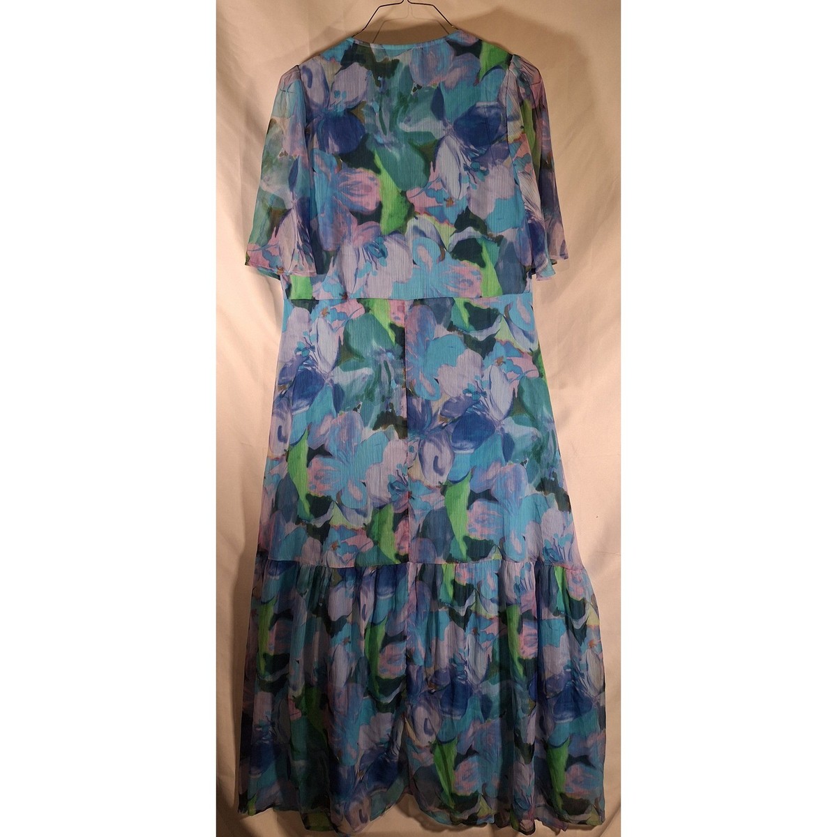 hope and ivy blue floral dress & Maxi Print Chiffon Tiered Ruffle Tie Waist 14 Round Neck Blue Tulle while the short puff YGroup_colourway-annie Size:M | in stock