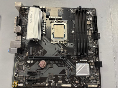 Intel Core i9 14900KF CPU & Mainboard Combo GIGABYTE B760M D3HP Mainboard