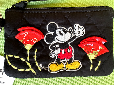VERA BRADLEY DISNEY MICKEY AND MINNIE ZIP ID CASE:NWT PETAL