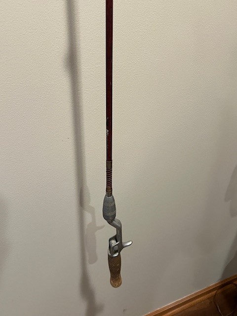 Vintage Pflueger 5'6" Baitcasting rod Model R1756 Quick-lock