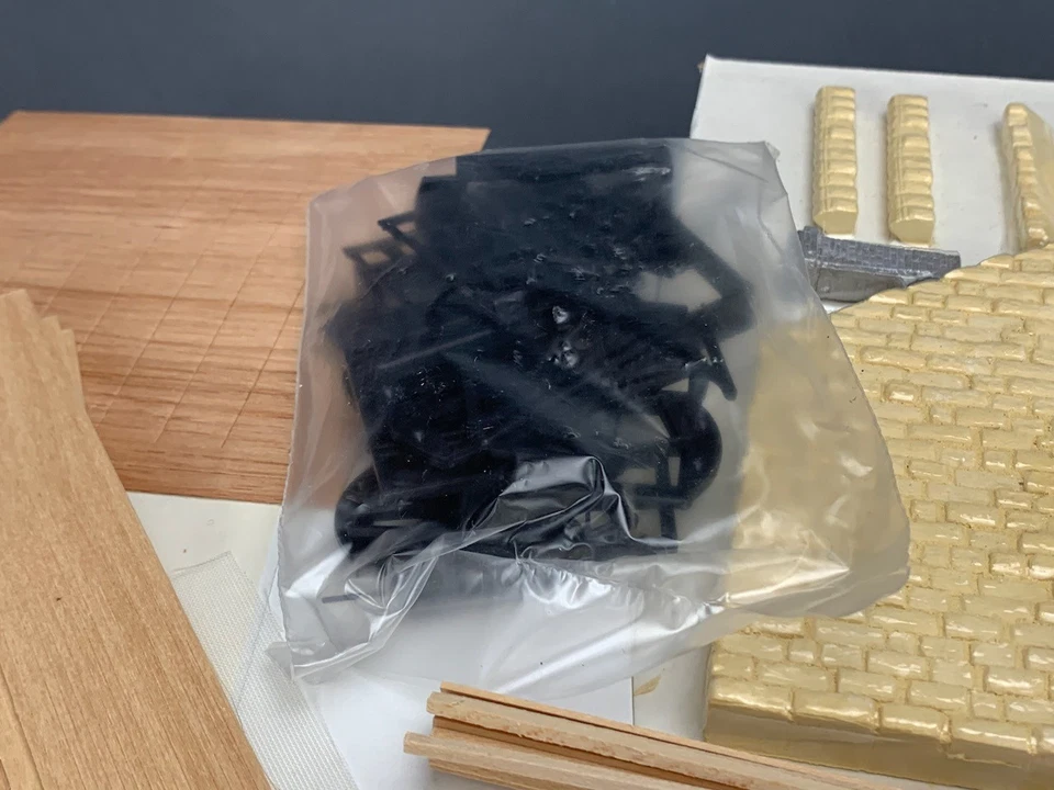 On3 /O Scale Model Masterpieces DSP&P Gunnison Depot Kit O2999 - Image 4 of 4