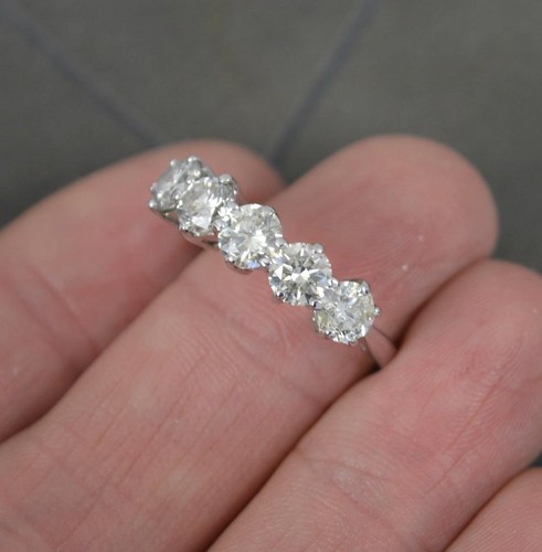 Natural 2.00ct Diamond and 18ct White Gold Five Stone Half Eternity Stack Ring - Afbeelding 5 van 9