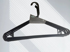 7Pcs Black Clothes Hangers New Sealed Non Slip Closet Wardrobe New