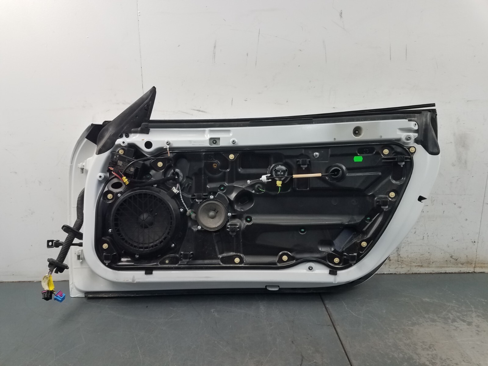 2014 Porsche 911 GT3 991.1 Right Passenger Door / Carbon Handle #3456 A4