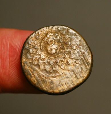 G35-85 Amisos, Pontos.  Mithradates VI, c.85-65BC, Aegis with Gorgon head / Nike