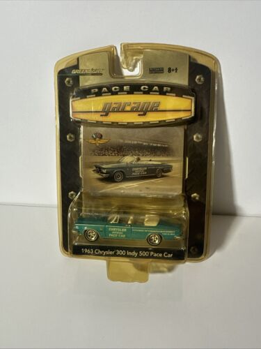 Greenlight Garage 1963 Chrysler 300 Indy 500 Pace Car 1:64 Scale