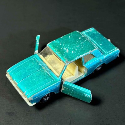 Vintage 1970 Matchbox Lesney Superfast No.25 Blue Ford Cortina