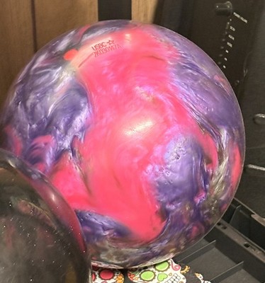 Ebonite Maxim Bowling Ball 10 pounds