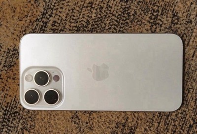 iPhone 15 Pro Max 512GB Titan