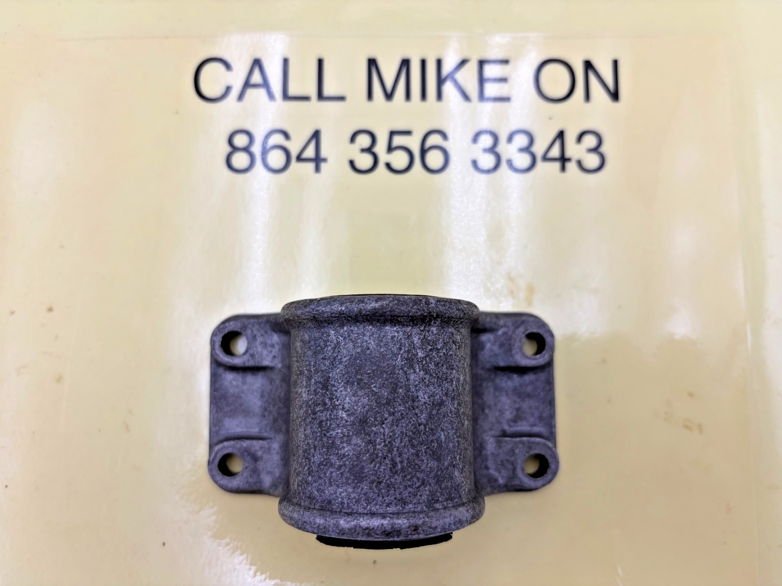 Rolls-Royce Wraith 1954 Radiator mount