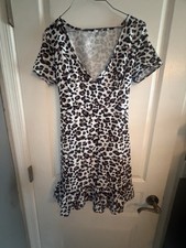 Cheetah Print V-Neck Dress Size Small Brand New