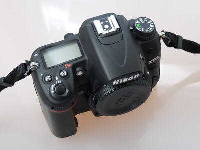 Nikon D7000 16.2 MP DSLR  (Nur Gehäuse)  Ausl. ca. 3900 ,  vom Händler ...#