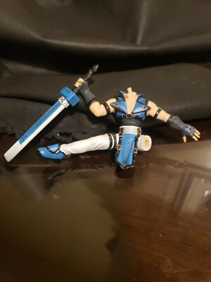 Guilty Gear X Figurine fighter Figure 1.5 Sol Bad guy Blue for parts only.. READ