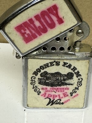 Apple Boone's Farm ''penguin'' Lighters Need Work never used lid does not close