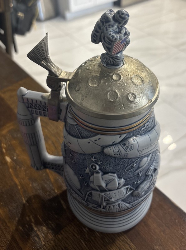 Nasa Apollo Avon Mug Stein Astronaut Conquest of Space 1991 Ceramarte Brazil