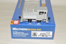 HO scale Walthers Mainline Plymouth ML-8 Indu...