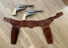 Vintage Hubley Texan Jr White Cap Gun Pair  Leather Double Holsters