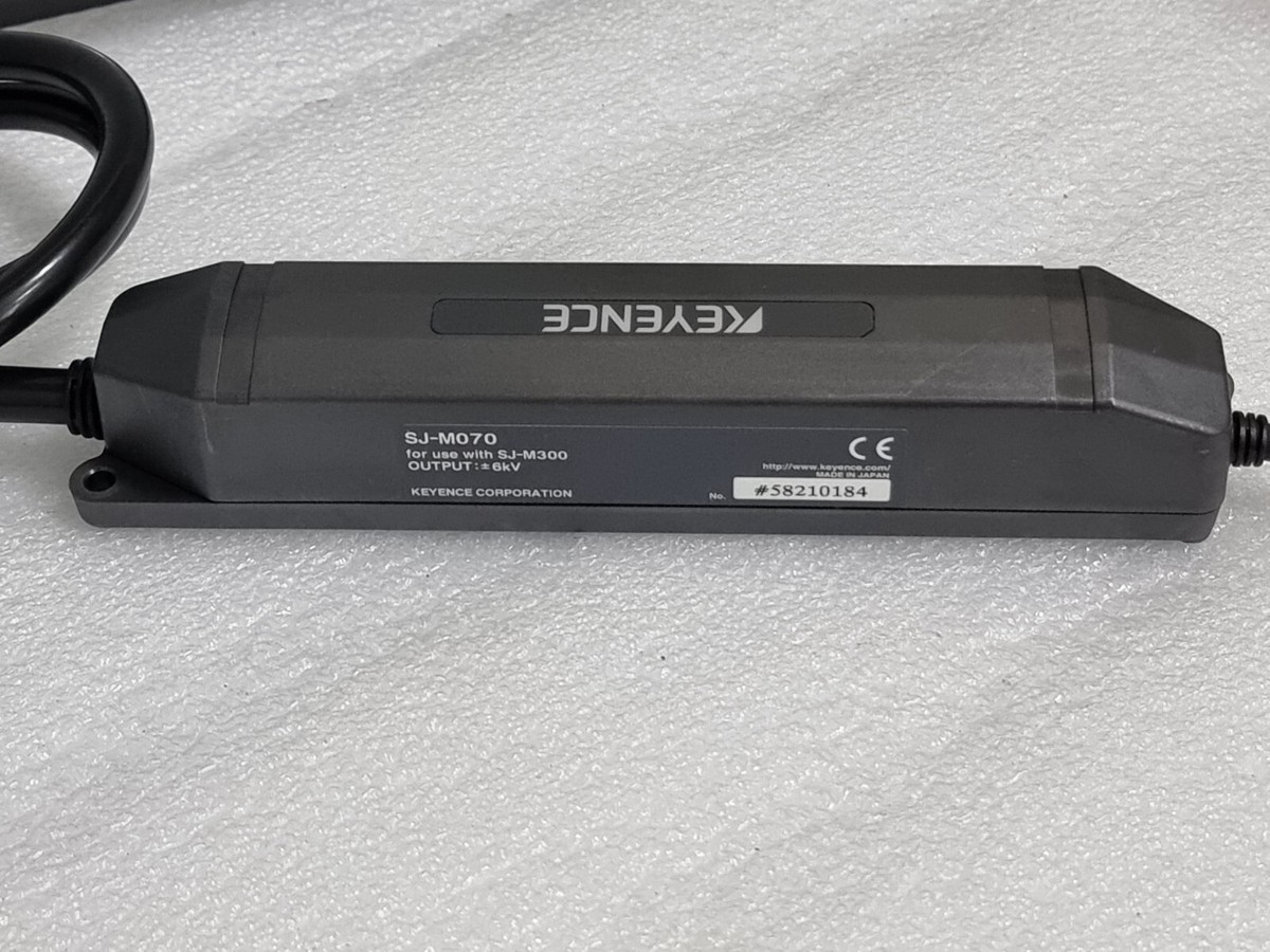KEYENCE SJ-M300 Controller SJ-M070 Static Eliminator Ionizer