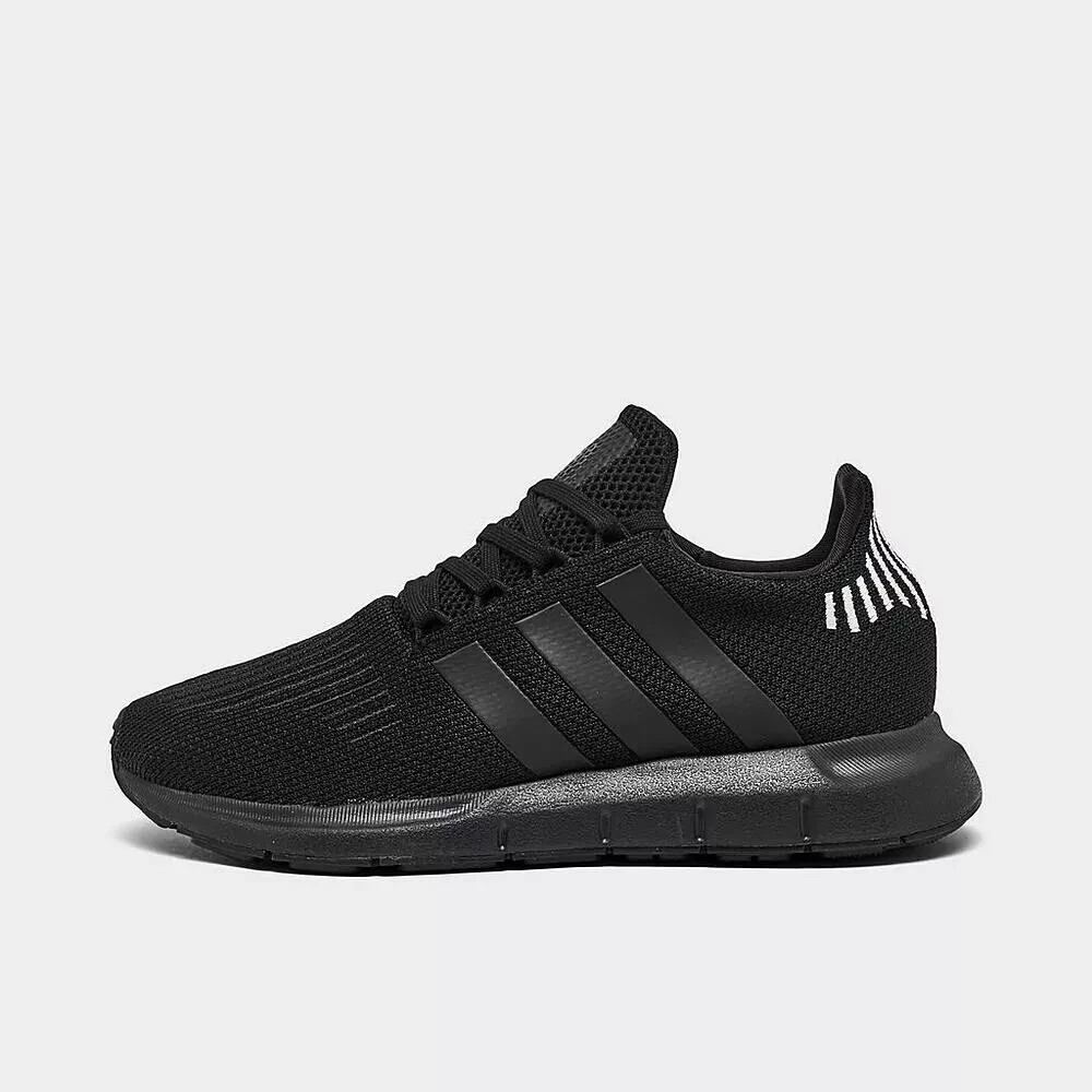 Кроссовки Adidas Swift Run 1.0 Triple Black IE7477, женский размер