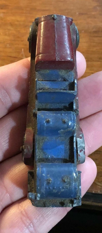 Antique Tootsietoys Cars / Cast Iron - Missing Rider & Broken lot #2 - Image 4 of 4