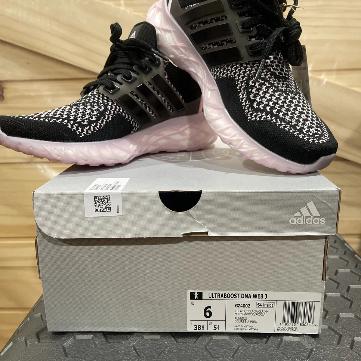 Kids ultra boost outlet grey