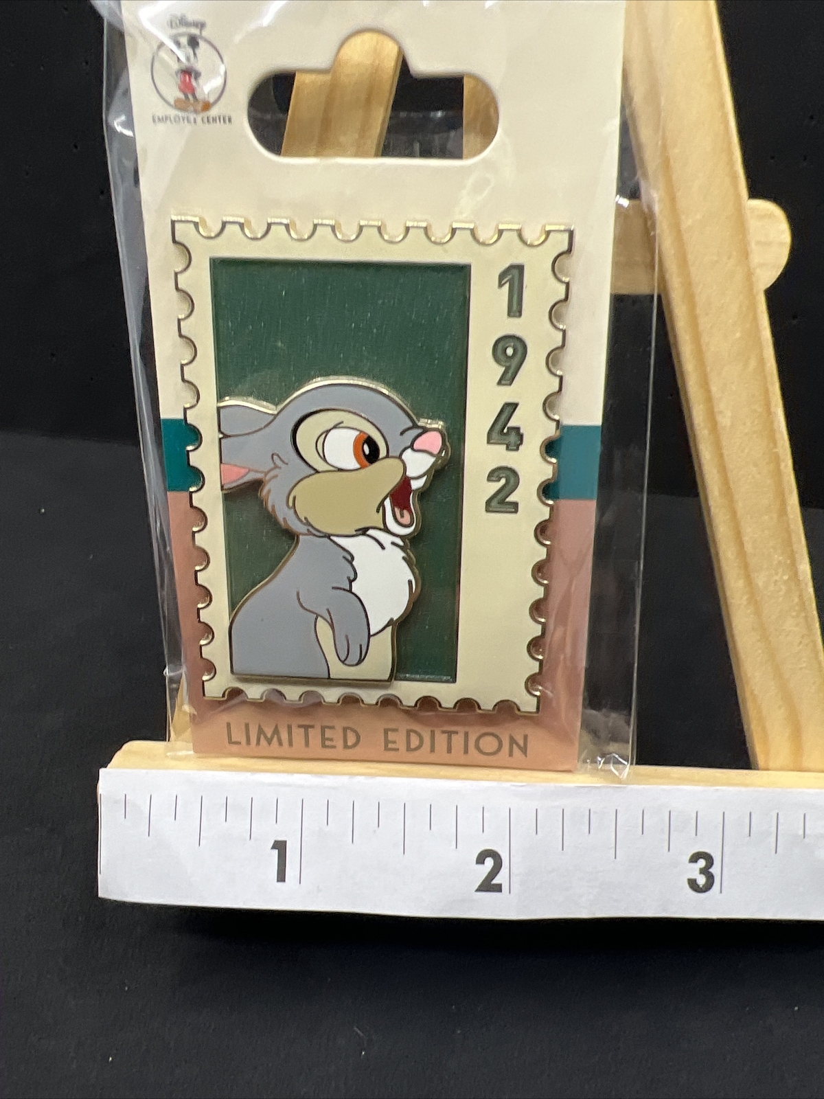 Disney DEC Thumper Animal Stamp Stamps LE 250 Pin Bambi