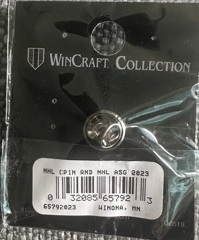 2023 NHL All Star South Florida Souvenir Hockey Pin,Bottom. - Image 4 of 4