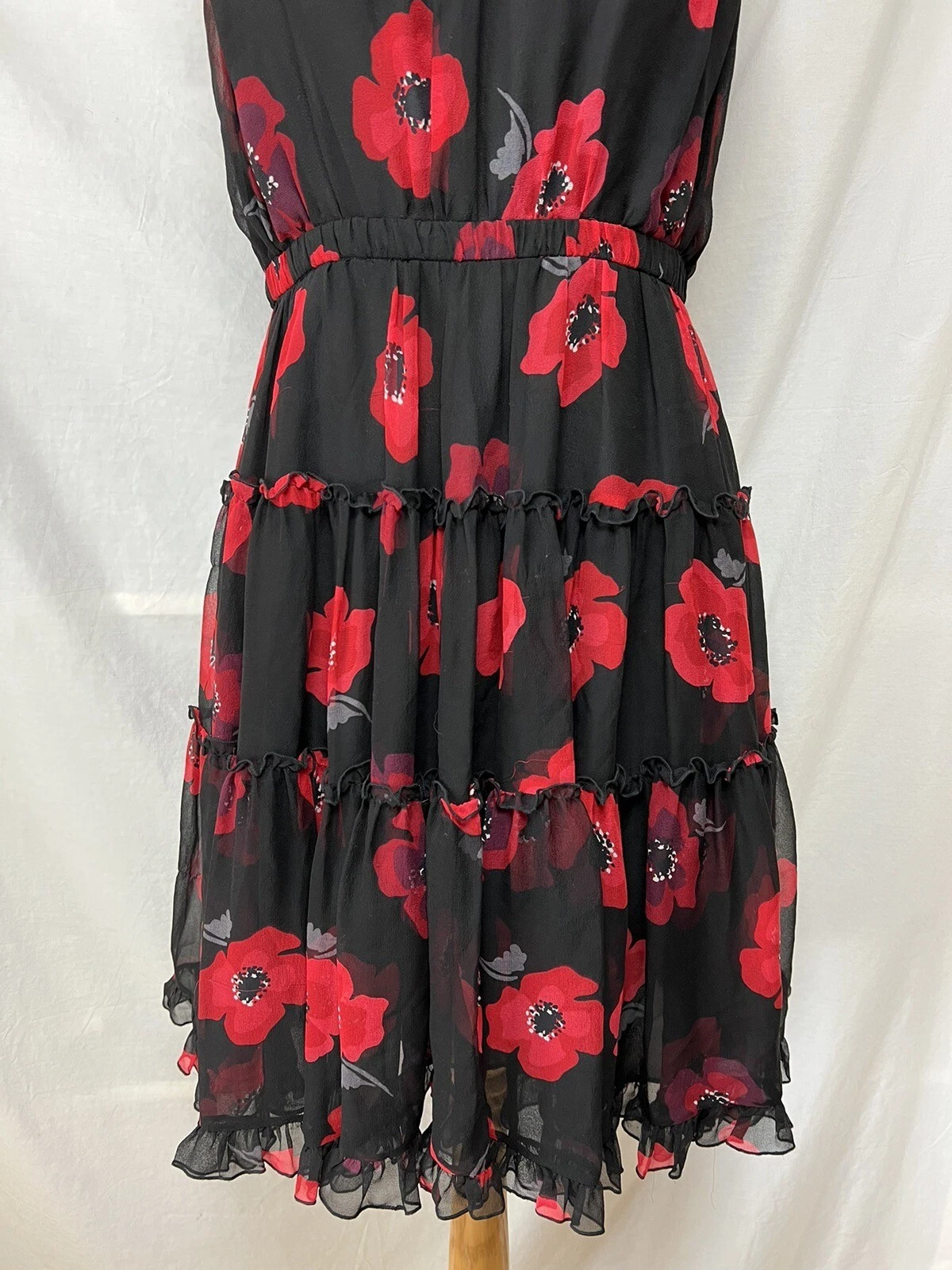 Mini abito Kate Spade papavero chiffon aderente e svasato 2 arricciature rosso nero seta floreale