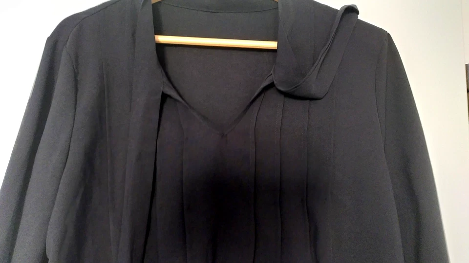 Shein Damen Bluse Tunika Hemd Langarm Schwarz V- Ausschnitt Gr. XL - Bild 3 von 4