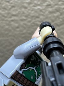 LEGO Authentic Minifigure &ndash; Boba Fett Clone Head&ndash; SW0822 R