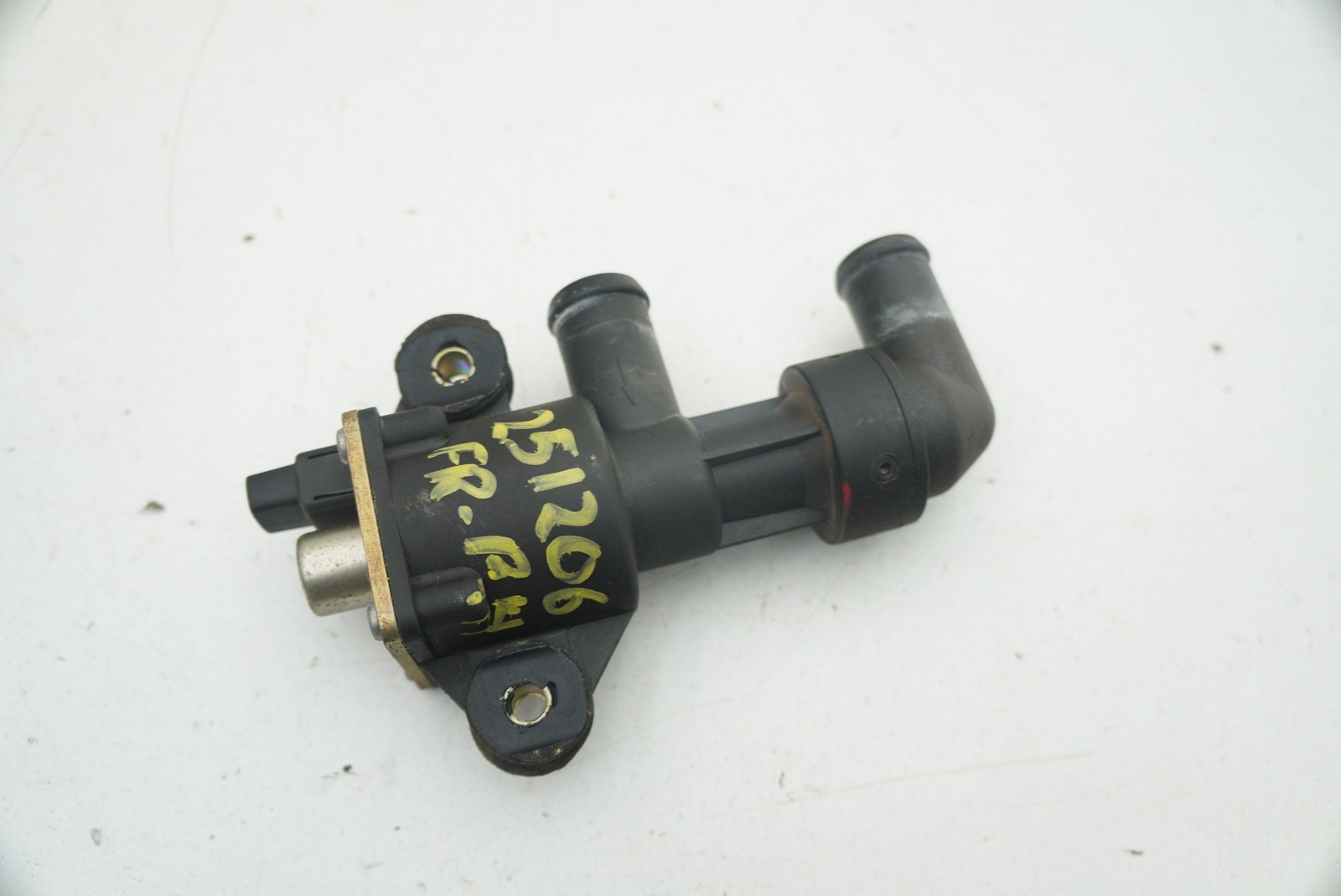 HVAC Heater Control Valve 61079000 OEM Ferrari Mondial 1985 456 512 F40 F50