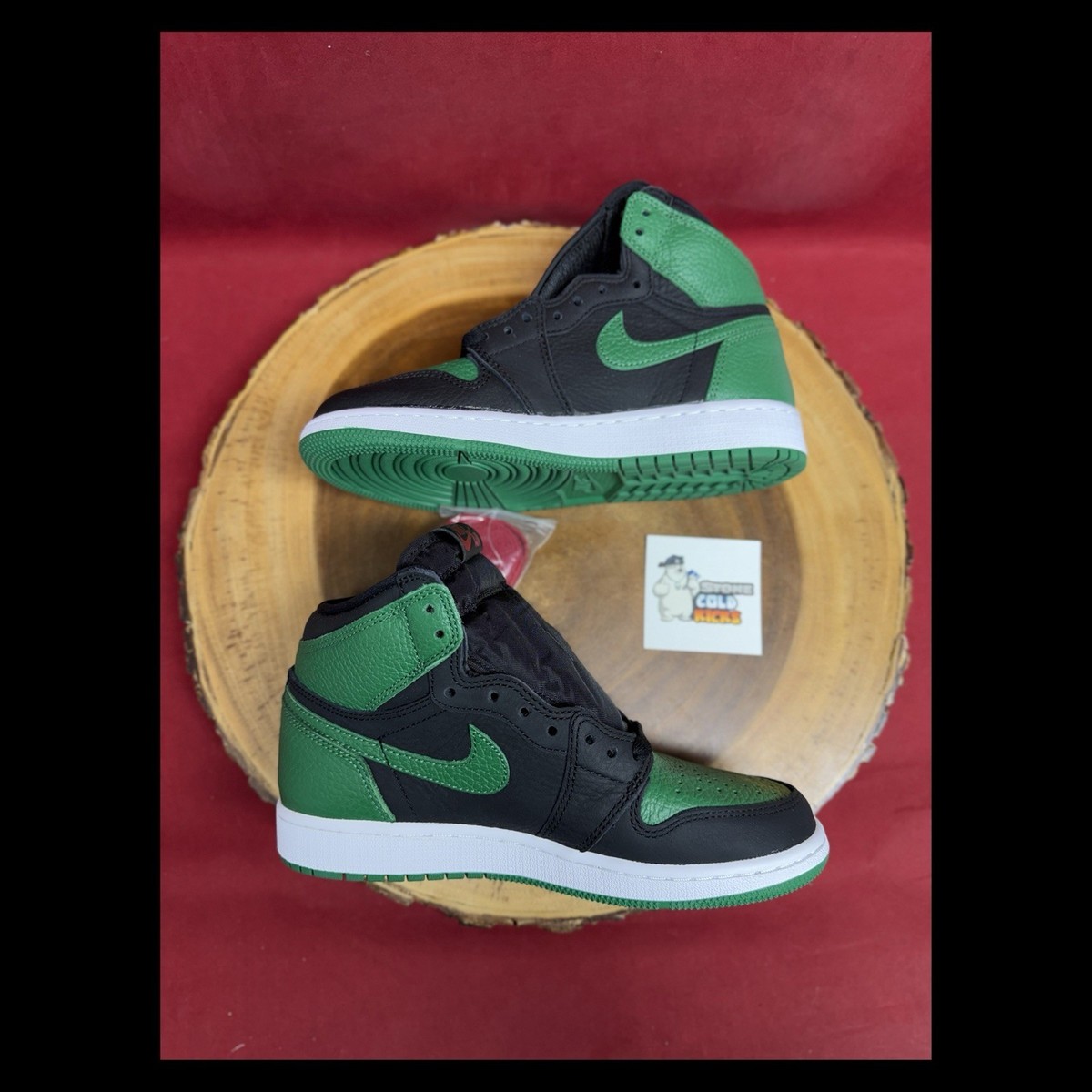 Nike Air Jordan 1 Retro High Pine Green 2.0 575441-030 Mismatch