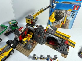 Lego city: Construction: The Mine 4204 (2012) Retired + Mining 4 x 4 4200