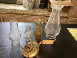 Miscellaneous Lot of Hurricane Oil Lamp Globes & Parts (Parts Only)