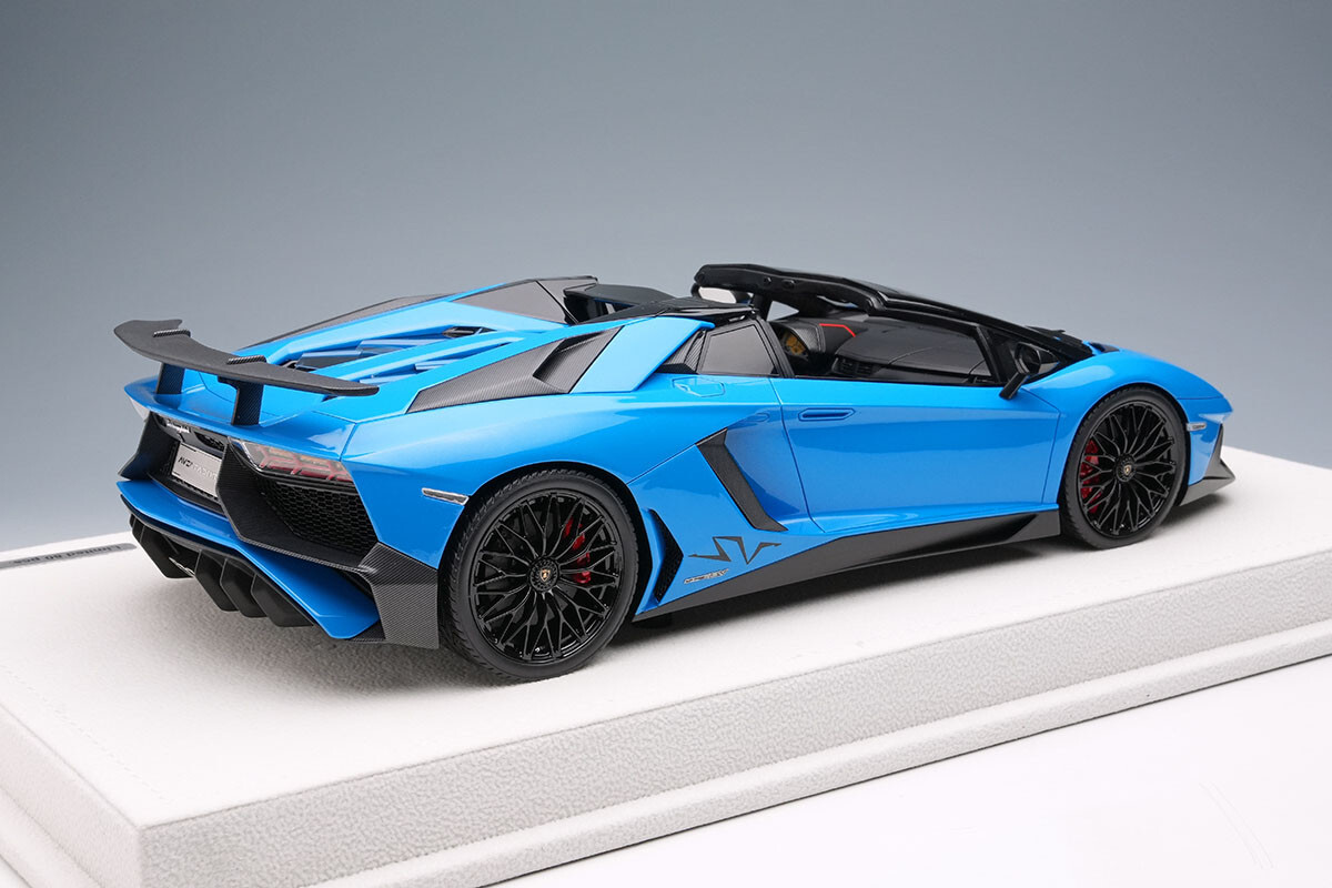 EIDOLON 1/18 Lamborghini Aventador LP750-4 SV Roadster 2015 Blue