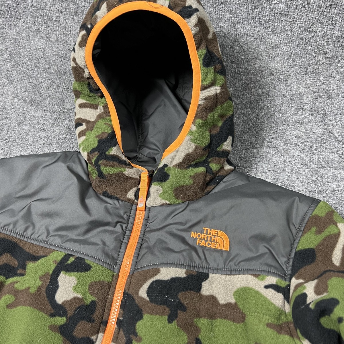 The North Face Jacket Boys XL 18/20 Camo Green Hooded Fleece Full