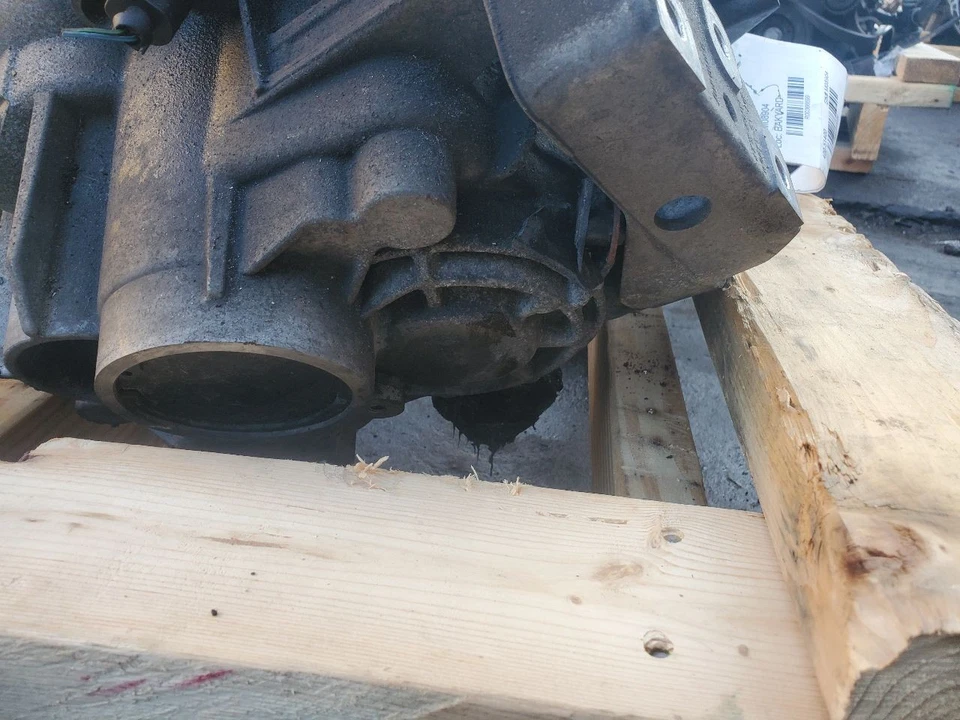 Used Manual Transmission Assembly fits: 2013 Volkswagen Golf gti MT 2.0L 6 speed Foto 3 de 4