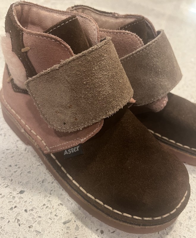 Aster 1913 suede boots easy closure , US Size 11.5 EU 29 Made In France. Cute!