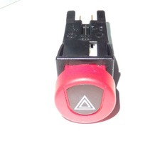 PEUGEOT 306 HAZARD LIGHT WARNING SWITCH NO DAMAGE & FULLY WORKING ALL PHASES