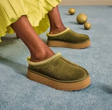 UGG TAZZ PLATFORM SLIPPERS BURNT OLIVE WOMENS 8