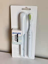 Philips One by Sonicare Battery Toothbrush White HY1100 with Travel Case NEW