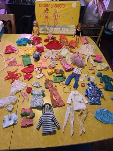 Vintage Mattel Barbie Skipper Scooter Case Clothes Dolls Lot Accessories EPIC