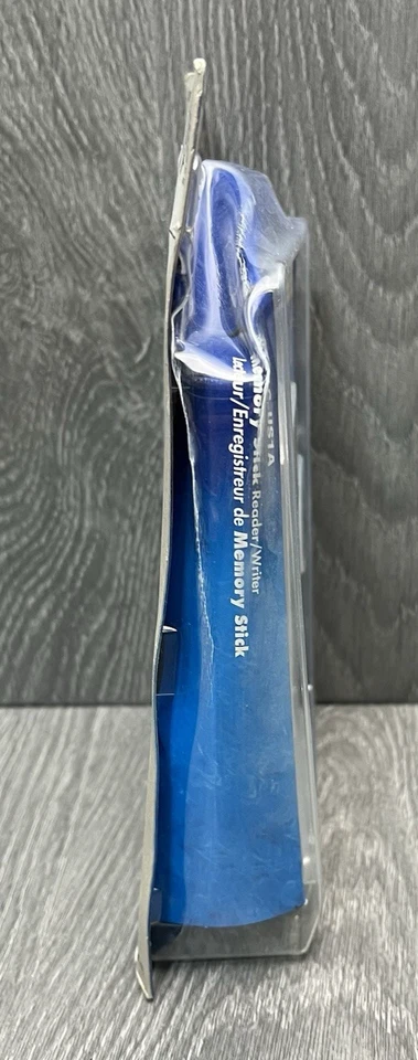 Sony USB Interface Card Reader for Memory Stick - PC/Mac (MSAC-US1) - Image 3 of 4