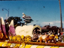 8mm Film 1960 Rose Parade Home Movie Pasadena California Floats Marching Band