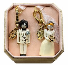 Juicy Couture Limited ED 2011 Bride Groom Charm Set Bracelet Bag Charm w/ Box 2”