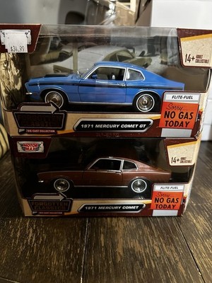 1971 Mercury Comet GT Blue 1:24 Scale  DIECAST MODEL CAR BY MOTORMAX