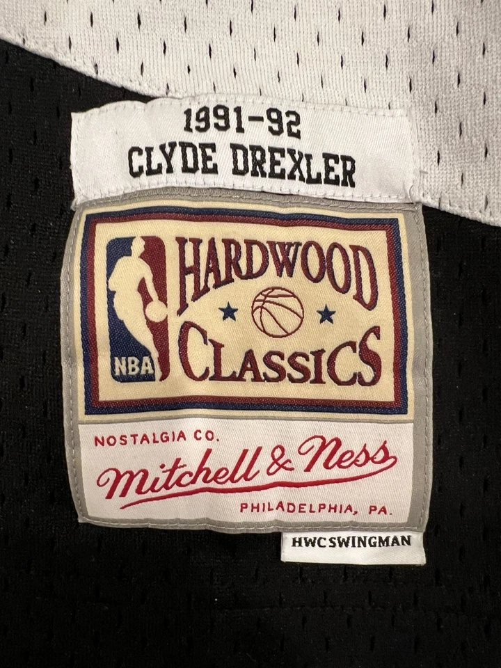 NWOT Authentic Mitchell Ness Portland Trail Blazers Clyde Drexler Jersey Mens L - Image 3 of 4