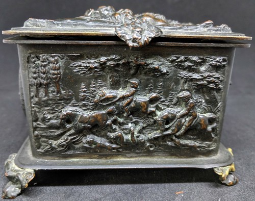 NEW PRICE! Antique French Bronze Jewelry Casket Hunt scenes reliefs BOX - Picture 6 of 9