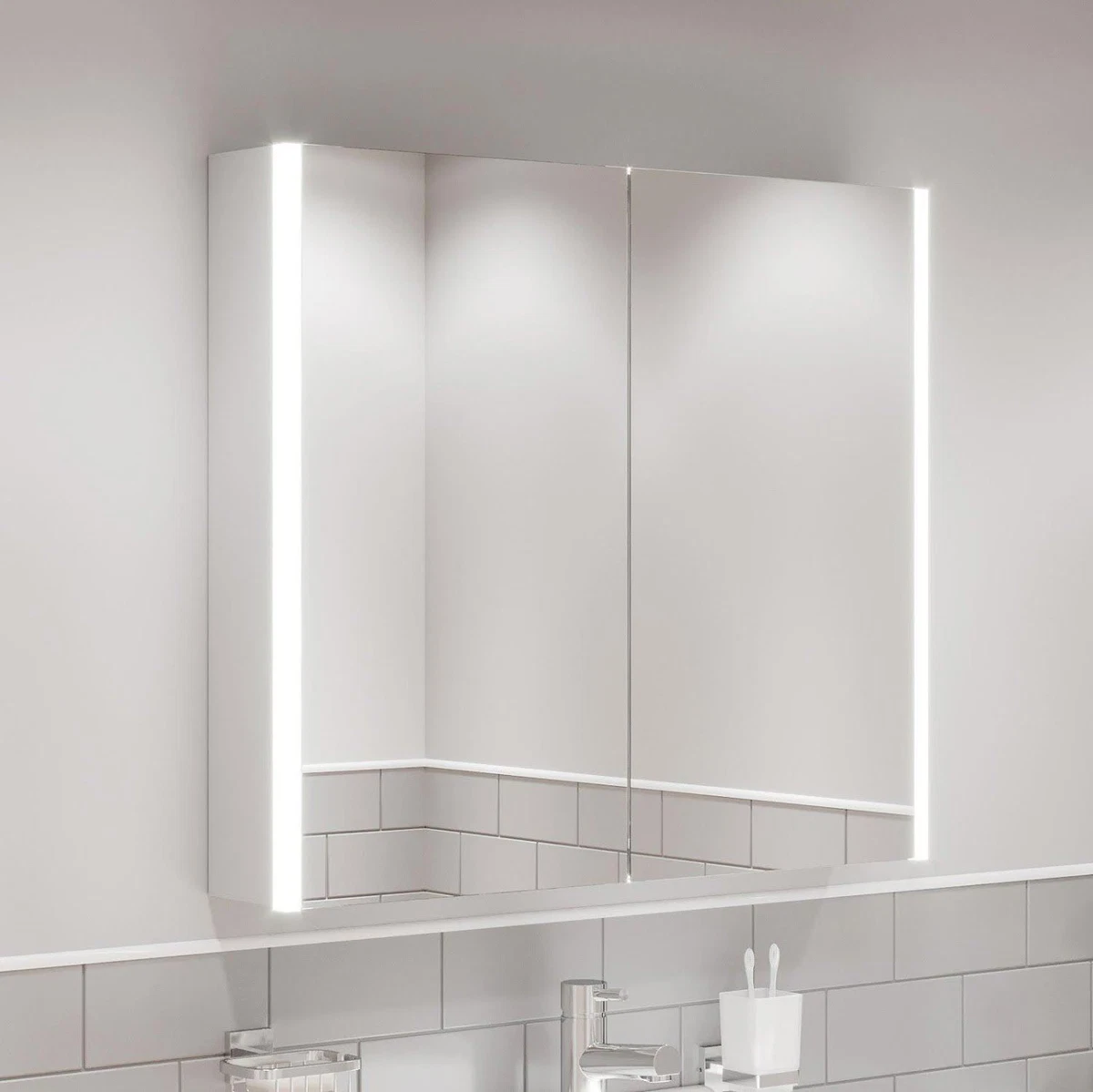 Bathroom mirror cabinet 2024 800 x 600